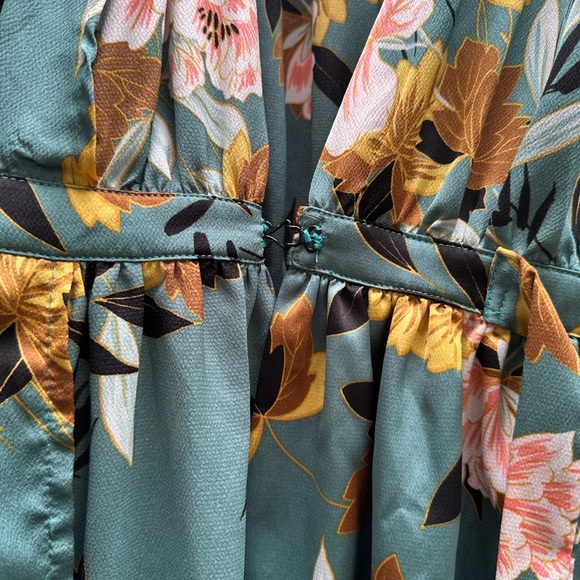 Floral Maxi Wrap Dress - Picture 6 of 6